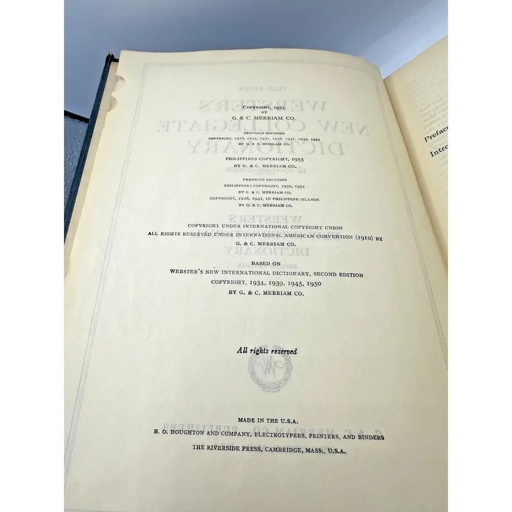Webster's New Collegiate Dictionary 1960‎ 2nd Edition Thin Paper Vintage Book